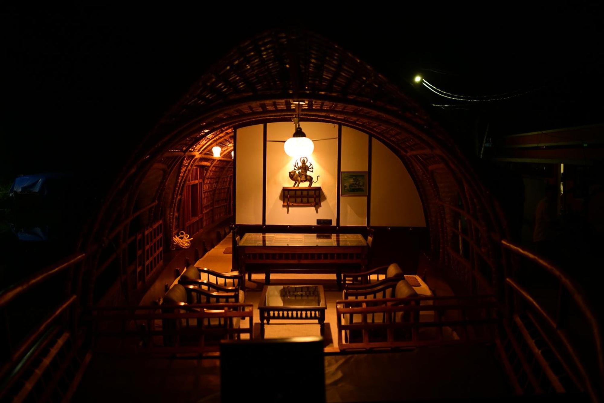 Thara'S Houseboat Hotel Alappuzha Luaran gambar