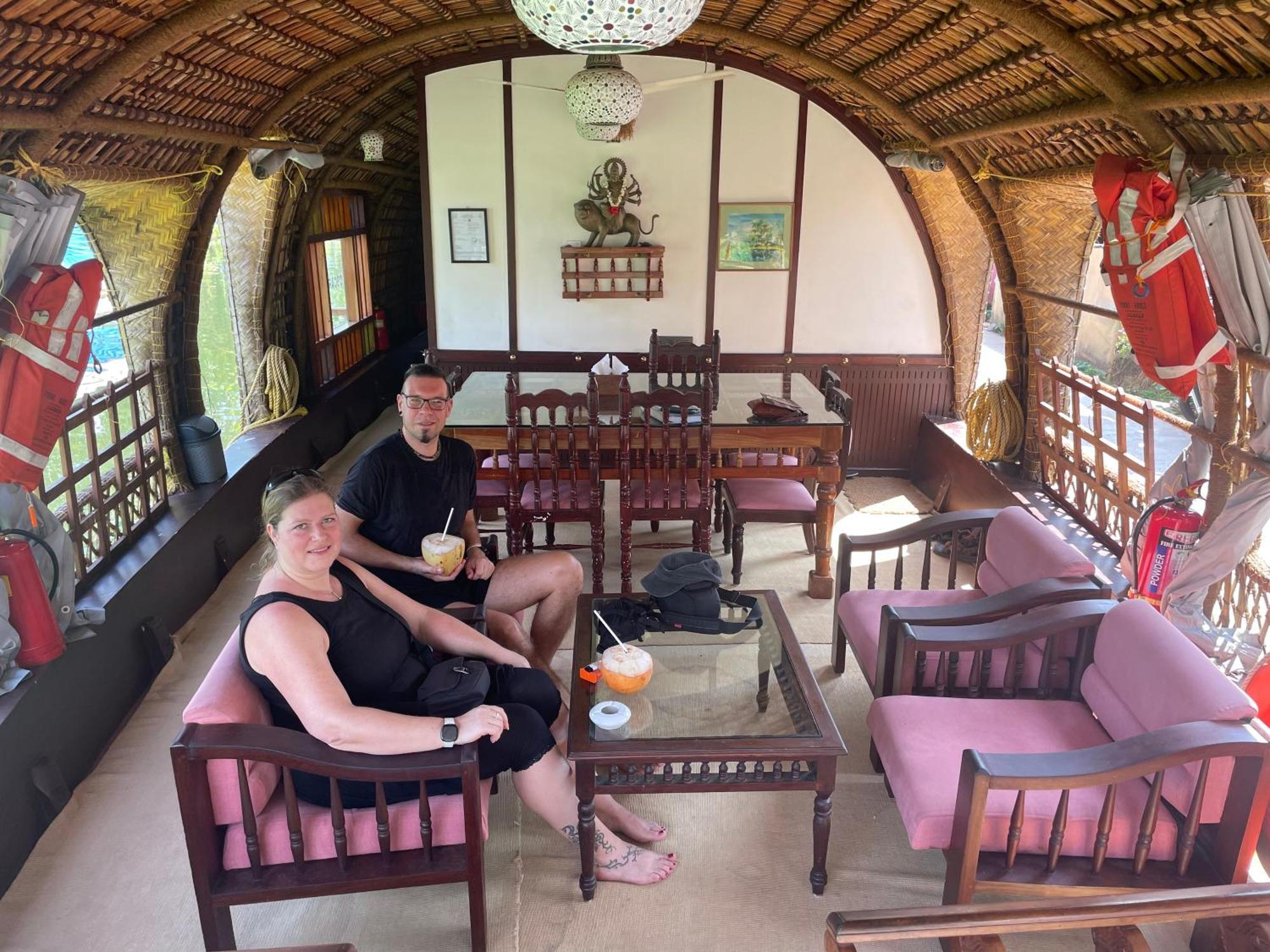 Thara'S Houseboat Hotel Alappuzha Luaran gambar